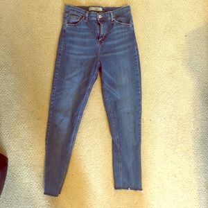 TOPSHOP JAMIE JEANS